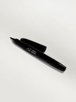 CLE Fluid Touch Liquid Liner