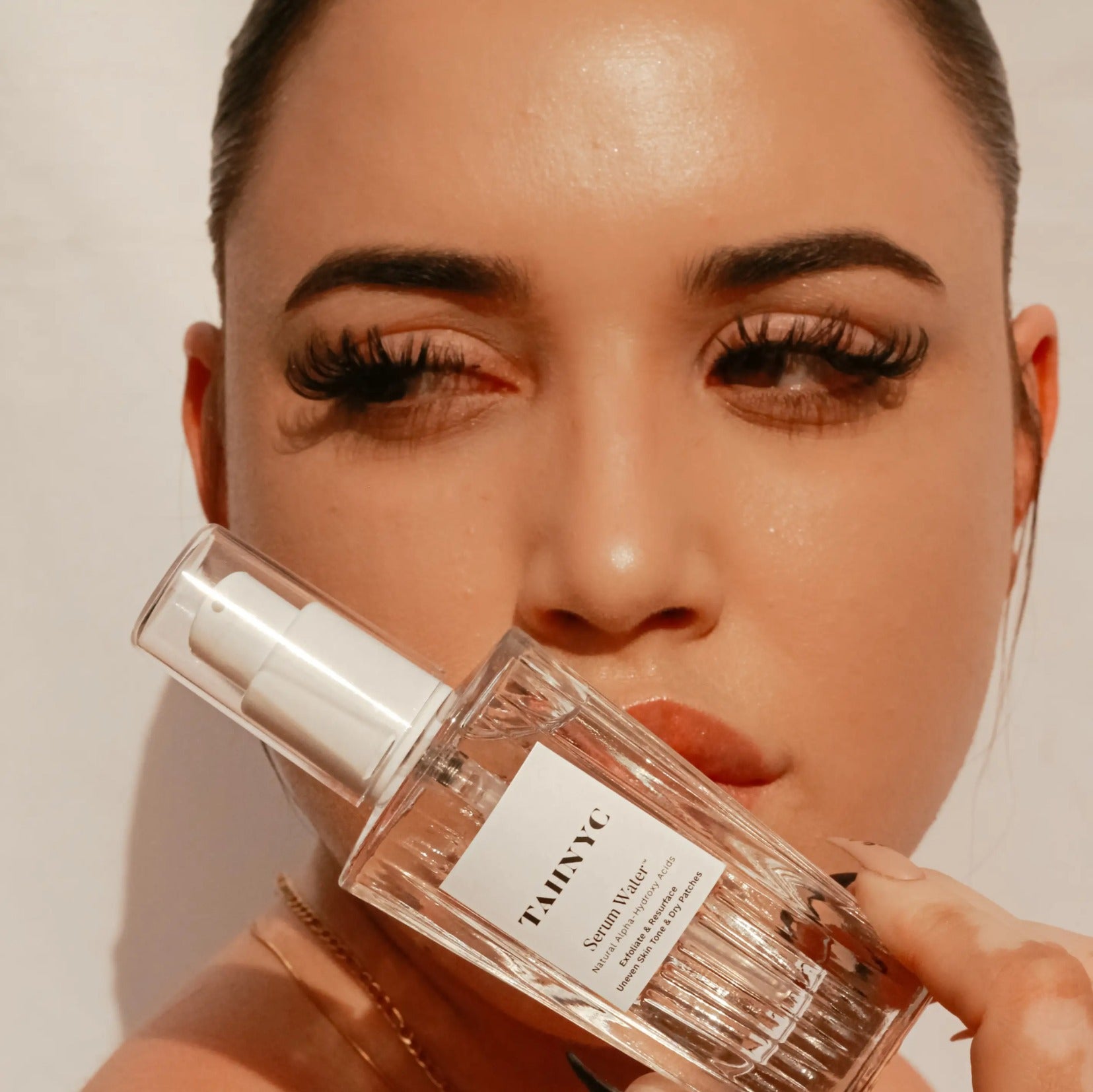 TAHNYC Natural AHAs Serum Water (30 mL)