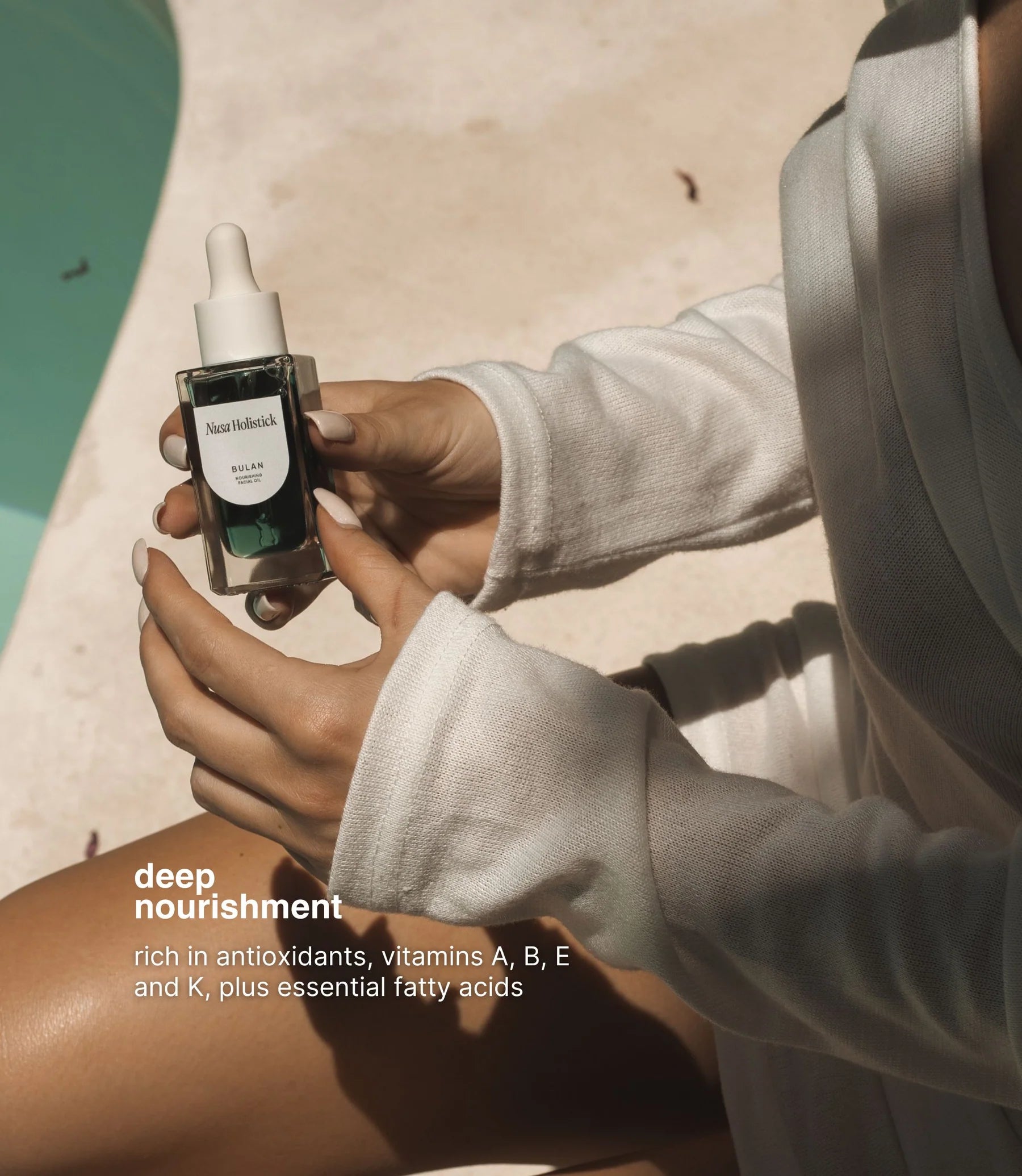 Nusa Holistick Bulan Nourishing Oil