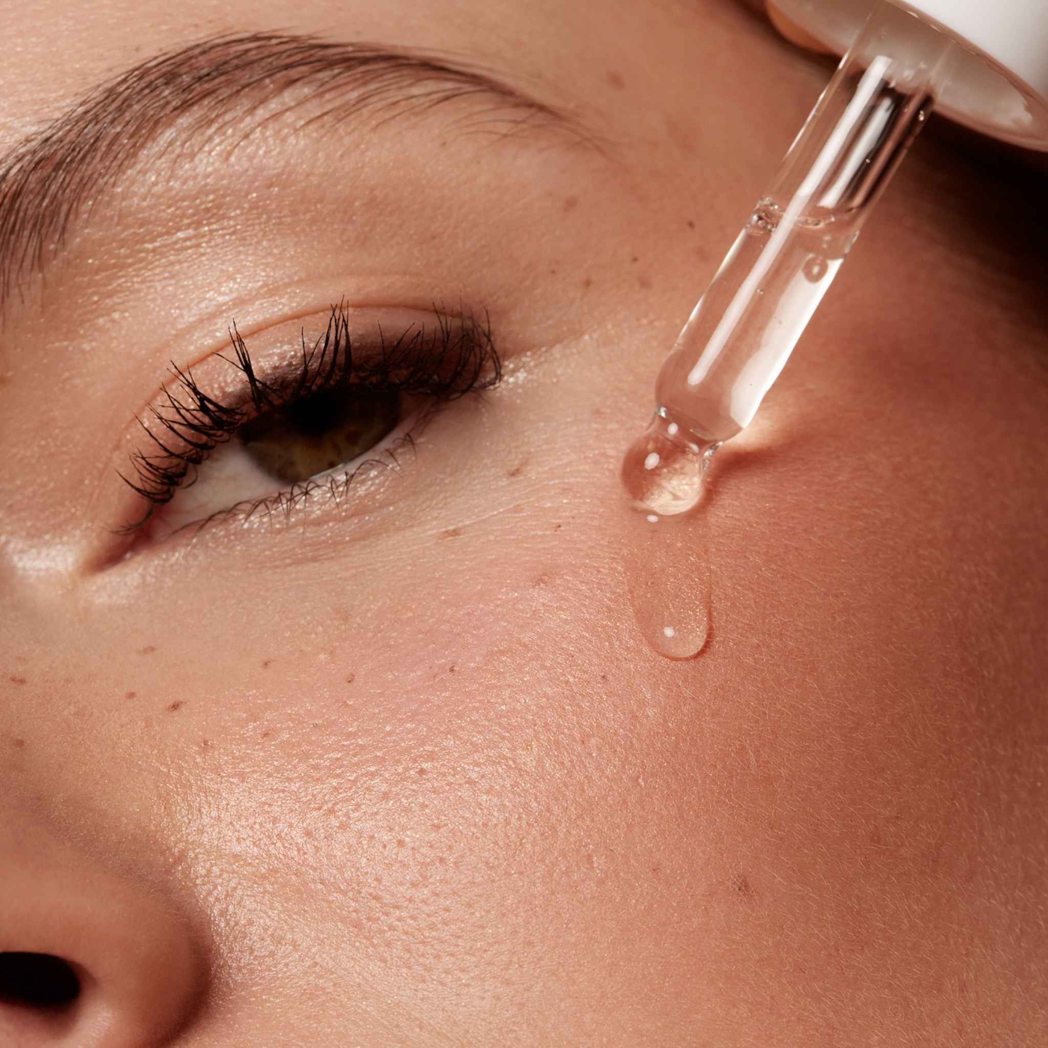 NUDA CloudSerum Plumping Self Tanning Serum