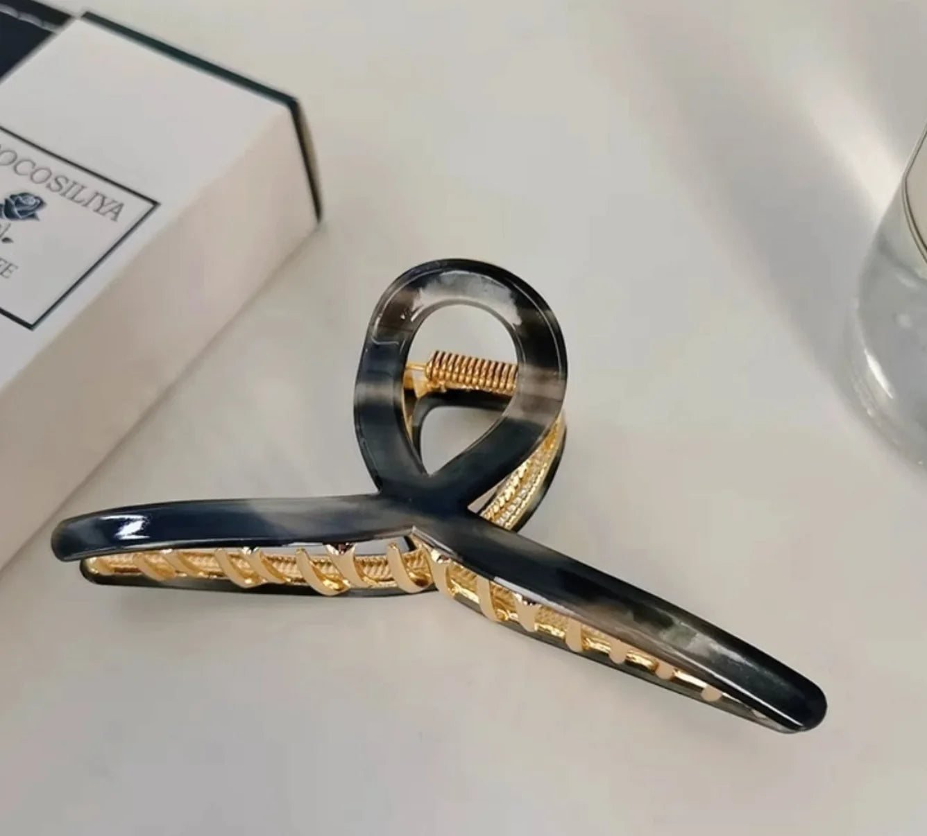 Swoon Beauty Ella Claw Clip