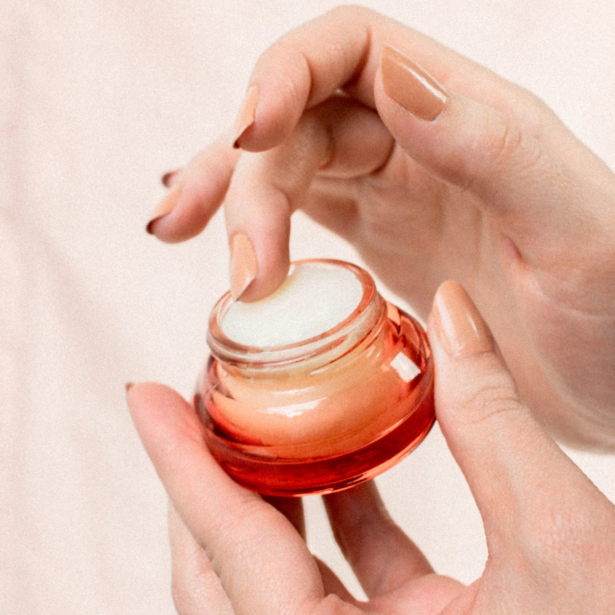 Poppy & Pout Lip Scrub - Pomegranate Peach