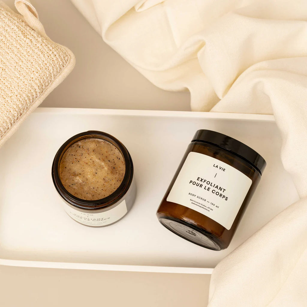 Atelier La Vie Apothicaire Body Scrub (190 mL)