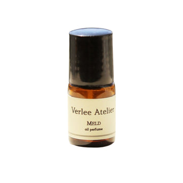 Bottle of Verlee Atelier Meld oil perfume on a white background